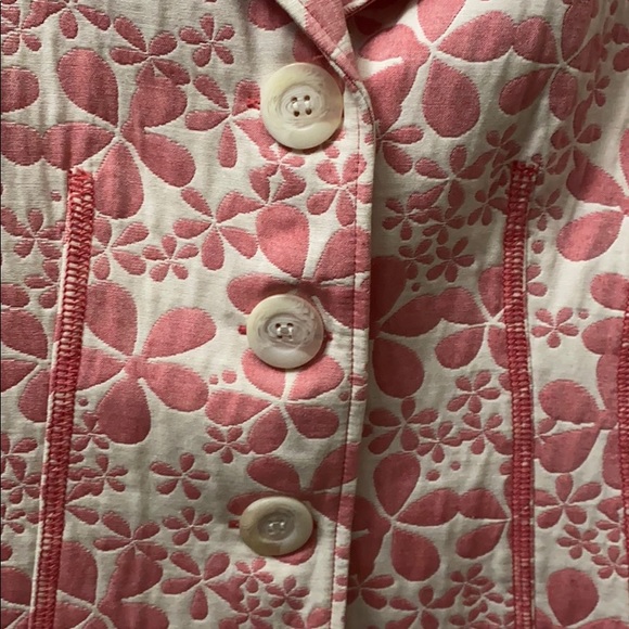 Blazer - Picture 3 of 3